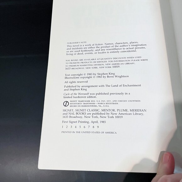 Cycle of The Werewolf (1985 Signet, 1st Print) by Stephen King & Berni Wrightson - Picture 3 of 7